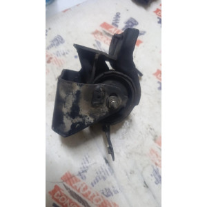 Подушка опора ДВС левая Toyota Corolla 2C CE113 1237264250