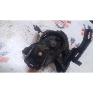 Подушка опора ДВС левая Toyota Corolla 2C CE113 1237264250