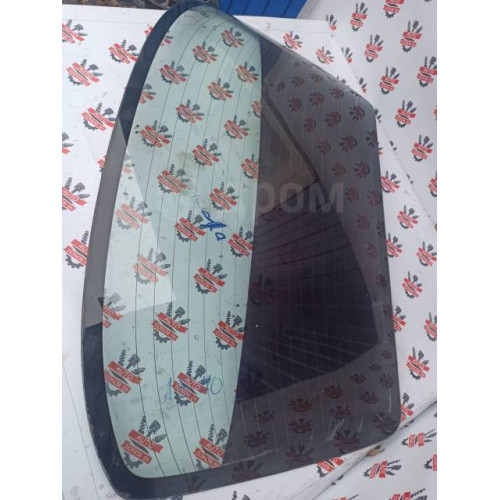 Стекло заднее Toyota Corolla AE110 в Омске