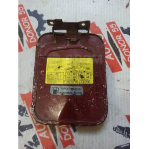 Лючок бензобака Audi 100/200 443809905a в Омске