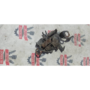 Замок капота Toyota Prius NHW10 в Омске