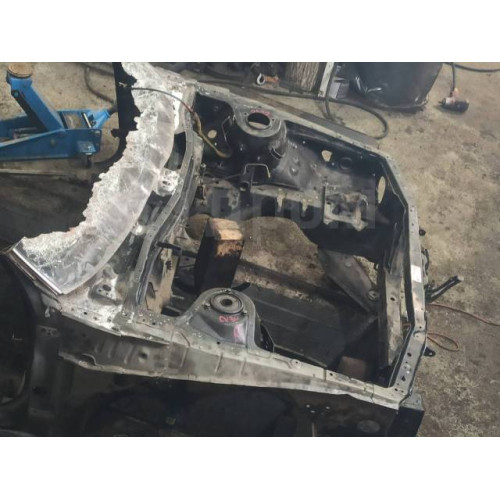 Лонжерон передний правый Toyota Camry/Vista SV30 в Омске
