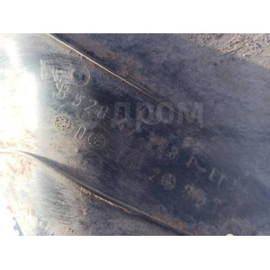 Подкрылок задний левый Mazda Familia BHA в Омске