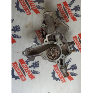 Помпа водяная Opel Astra H 1334145 в Омске