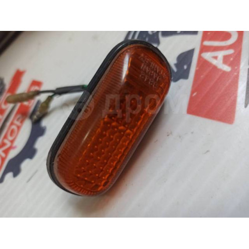 Повторитель в крыло Honda Integra 33800SF4J01 (3842) в Омске