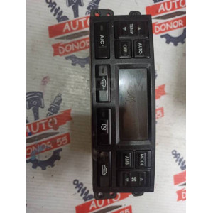 Блок управления климат контролем Kia Sorento BL 972503E150 в Омске