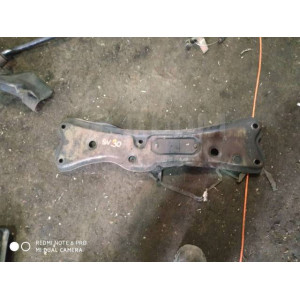 Балка передняя поперечная Toyota Camry/Vista V3/V4 в Омске