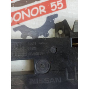 Кронштейн ручки двери левый перед=зад Nissan Qashqai J11 в Омске