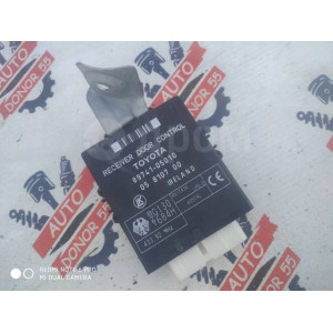 Блок управления дверями Toyota Avensis T220 89741-05010 в Омске