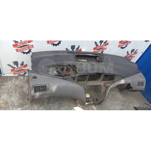 Торпедо Toyota Prius NHW10 в Омске