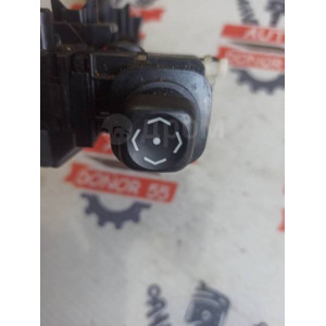Кнопка регулировки рулевой колонки Toyota/Lexus 89235-48010 в Омске