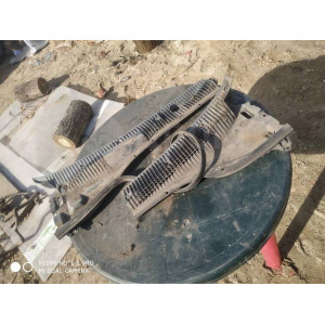 Жабо решетка под дворники Toyota Corona T19 в Омске