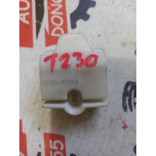 Кронштейн крепление переднего бампера Toyota Celica T230 5214420270 в Омске