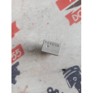 Реле Toyota 0332011001 в Омске