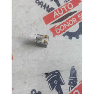 Реле Toyota 0332011001 в Омске