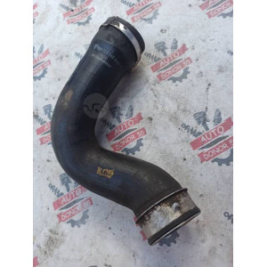 Патрубок интеркулера Porsche Cayenne 7l5145833 в Омске