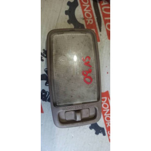 Плафон салонный Toyota Camry/Vista SV30 в Омске