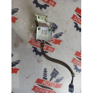 Реле резистор вентилятора Toyota Prius NHW20 4453547050 в Омске