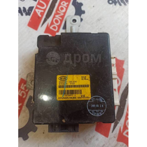 Блок управления светом KIA Sorento BL 2002-2009 954003e100 в Омске