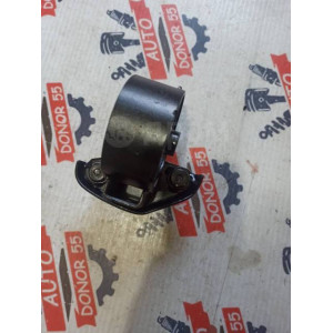 Подушка опора ДВС задняя Toyota Corolla E10, E11 12371-15240 в Омске