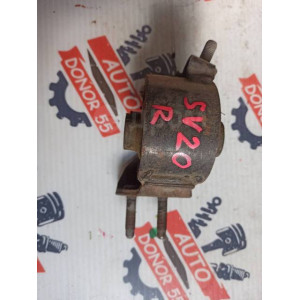 Подушка опора ДВС правая Toyota Camry SV20 в Омске