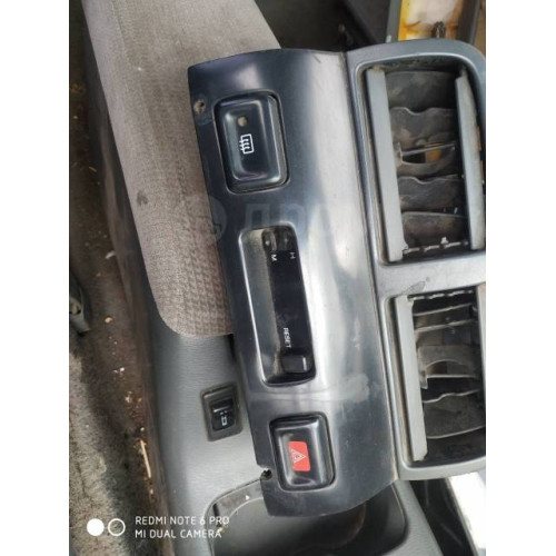 Кнопка обогрева заднего стекла Nissan Cefiro A32 в Омске