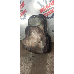 Поддон ДВС масляный Toyota 2CT 12101-64140 в Омске