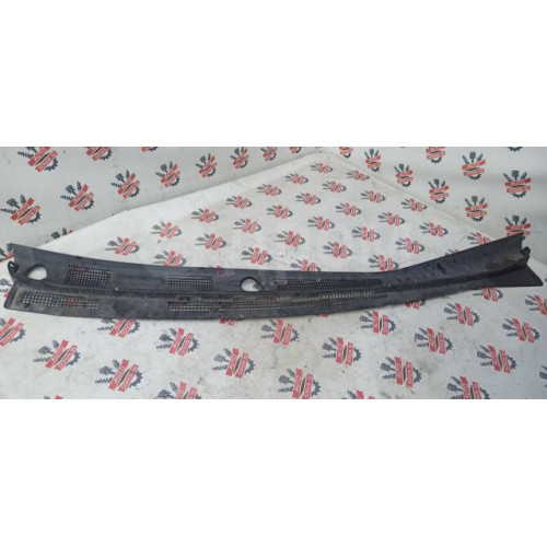 Жабо Mitsubishi Mirage Dingo CQ2A в Омске