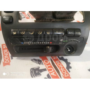Блок управления климат-контролем Toyota Corolla/Sprinter AE100 в Омске