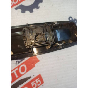 Кнопка стеклоподъемника передняя правая Renault Fluence 254010003R в Омске