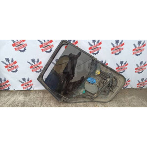 Рамка двери задней правой Volkswagen Touareg (02-10) 7L0839354K в Омске