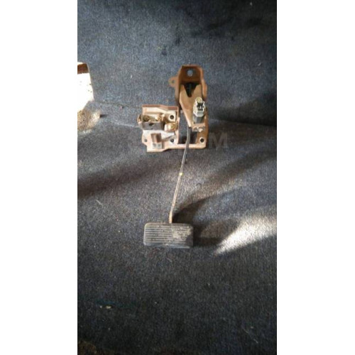 Педаль тормоза Mazda Familia BH Z5 в Омске