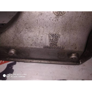 Кронштейн ДВС правый Audi A6 C5 8d0199308ab в Омске