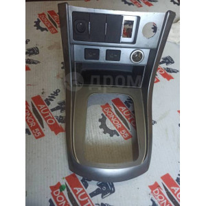 Накладка консоли Кпп Geely Emgrand EC7 [06822739] в Омске
