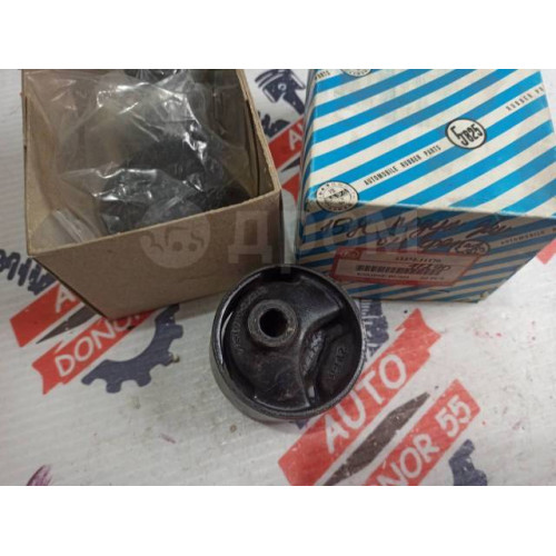 Сайлентблок картридж левой подушки ДВС Toyota 5"825 1237211170 в Омске