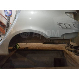 Крыло заднее левое правое Peugeot 206 седан в Омске