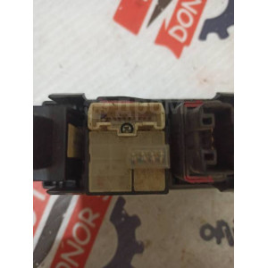 Блок управления зеркалами Toyota 8487205010 в Омске