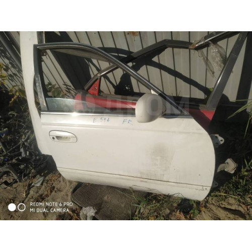 Дверь передняя правая Mitsubishi Galant/Emeraude/Eterna в Омске