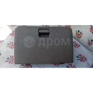 Бардачок Mitsubishi Mirage Dingo CQ2A в Омске