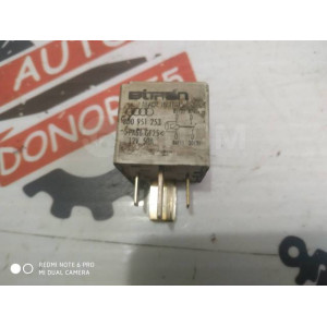Реле Audi/Volkswagen 8d0951253a в Омске