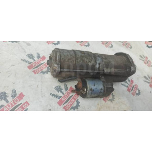 Стартер KIA Sorento BL D4CB 361004a010 в Омске