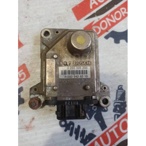 Датчик ускорения Mercedes Benz a0005426518 в Омске