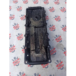 Крышка клапанов Nissan Terrano/Elgrand 132642W205 в Омске