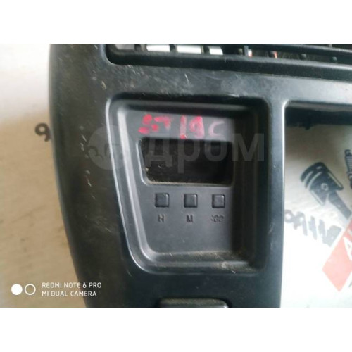Часы Toyota Carina T190 в Омске