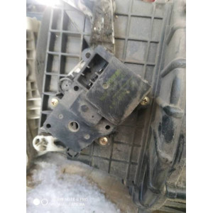 Моторчик заслонки отопителя сервопривод Kia Sorento (2003-2009) в Омске