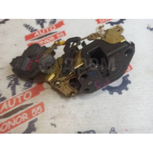 Замок двери задний правый Hyundai Tucson JM 814202E010 (5 конт) в Омске