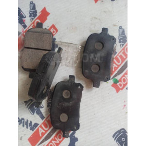Колодки тормозные передние Toyota Akebono PA560H в Омске