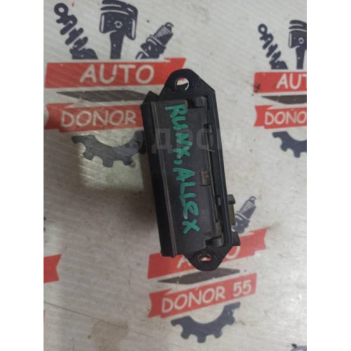 Ручка 5-й двери Toyota Runx/Allex/Fielder E120 и др в Омске