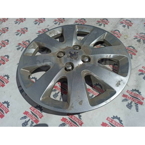 Колпак колесный Peugeot R16 в Омске
