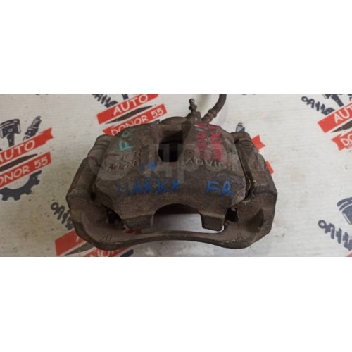 Суппорт тормозной передний правый Toyota Mark X X120, Crown S180 60-28 в Омске